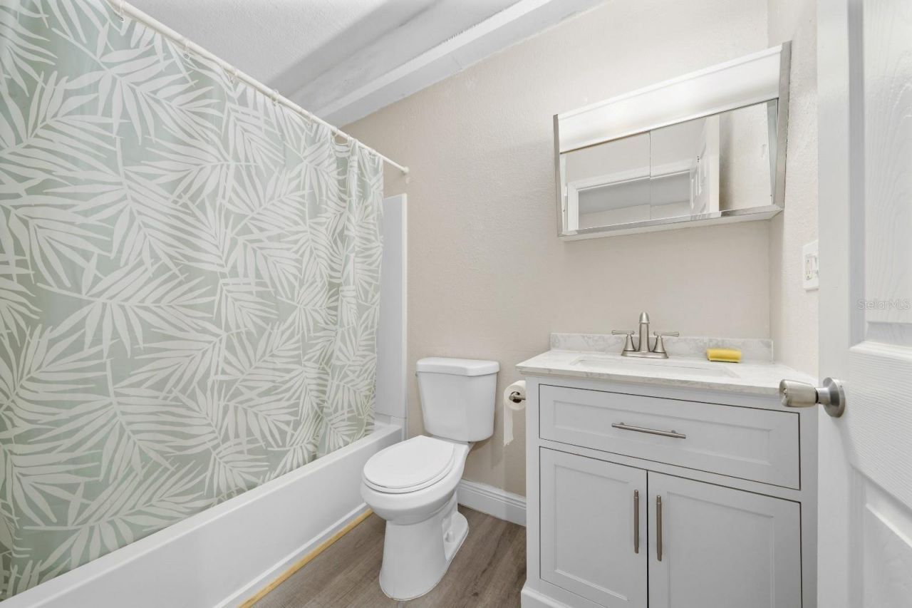 1543 Club Circle, Lakeshore, FL 33854 Photo