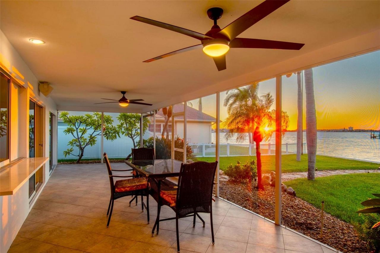 11683 Grove Street, Seminole, FL 33772 Photo