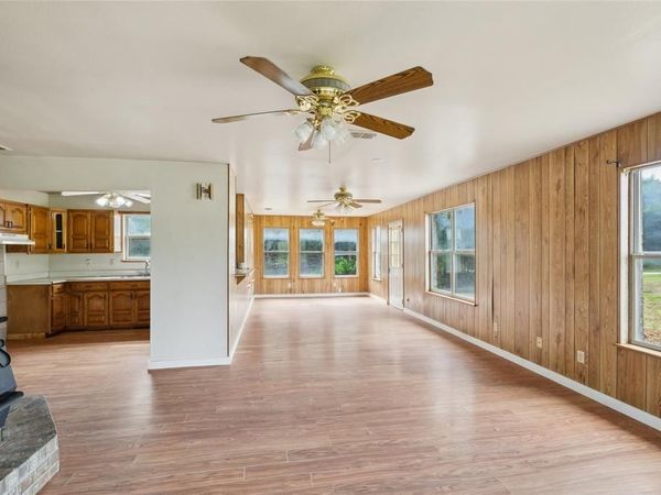 37 Busby Lane, Bells, TX 75414