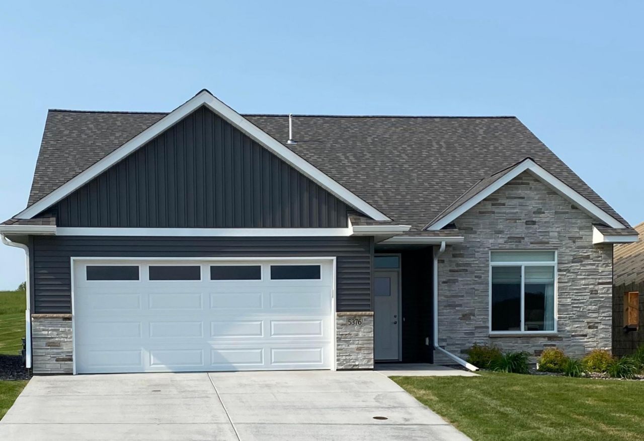 5376 Tee To Green Street, Saint Cloud, MN 56304 Main Photo