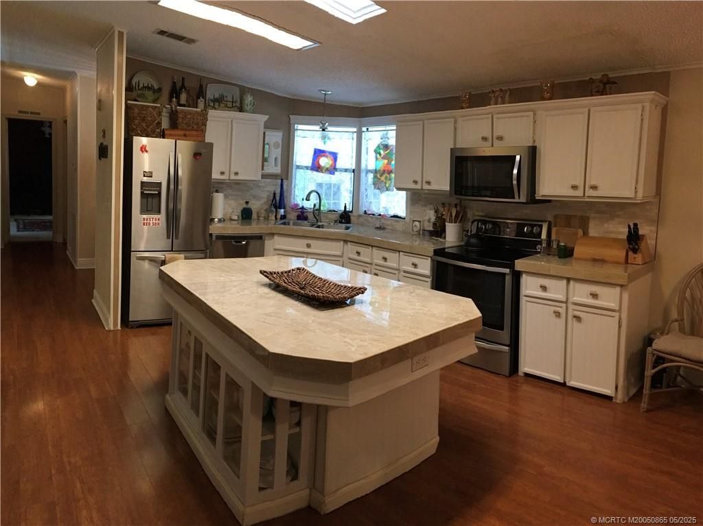 16245 SW Indianwood Cir Circle Sw, Indiantown, FL 34956 Photo