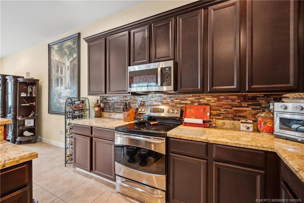 5437 SW Honeysuckle Court, Palm City, FL 34990 Photo