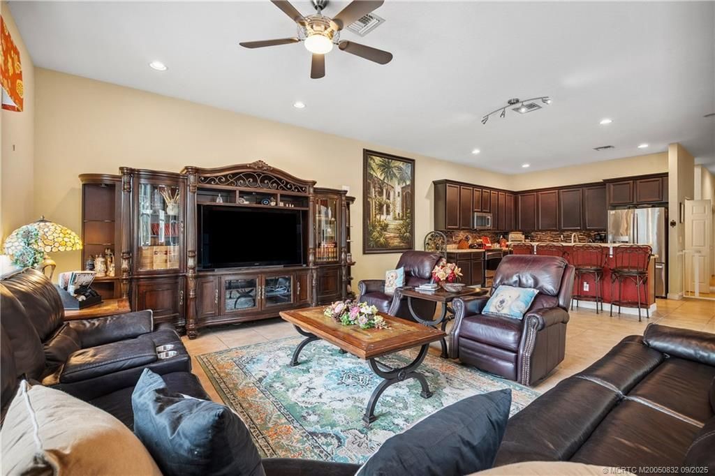 5437 SW Honeysuckle Court, Palm City, FL 34990 Photo