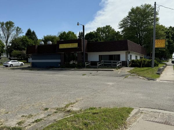 214 E State Street, Belding, MI 48809