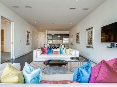 2200 Victory Avenue, Unit 701, Dallas, TX 75219