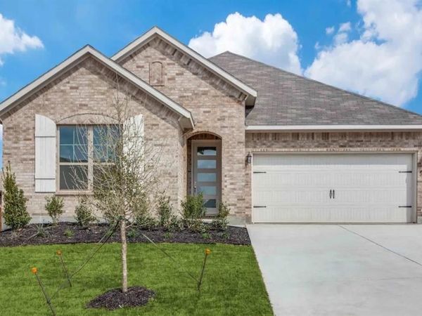 533 Hillcrest Circle, Justin, TX 76247