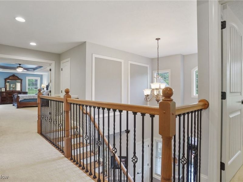 1302 Hillandale Drive, Akron, OH 44333 Photo 26