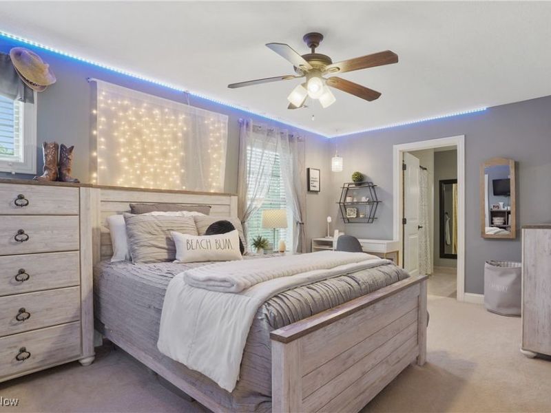 1302 Hillandale Drive, Akron, OH 44333 Photo 27