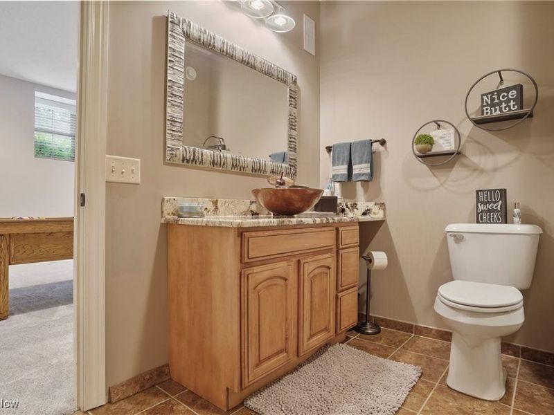 1302 Hillandale Drive, Akron, OH 44333 Photo 36