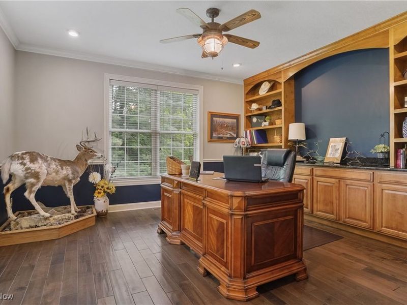 1302 Hillandale Drive, Akron, OH 44333 Photo 8