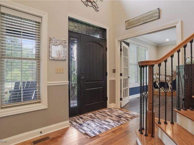 1302 Hillandale Drive, Akron, OH 44333 Photo 8