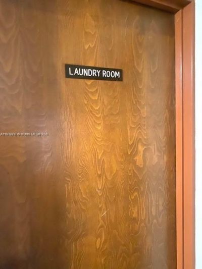 665 NE 195th St, Unit 419, Miami, FL 33179 Photo