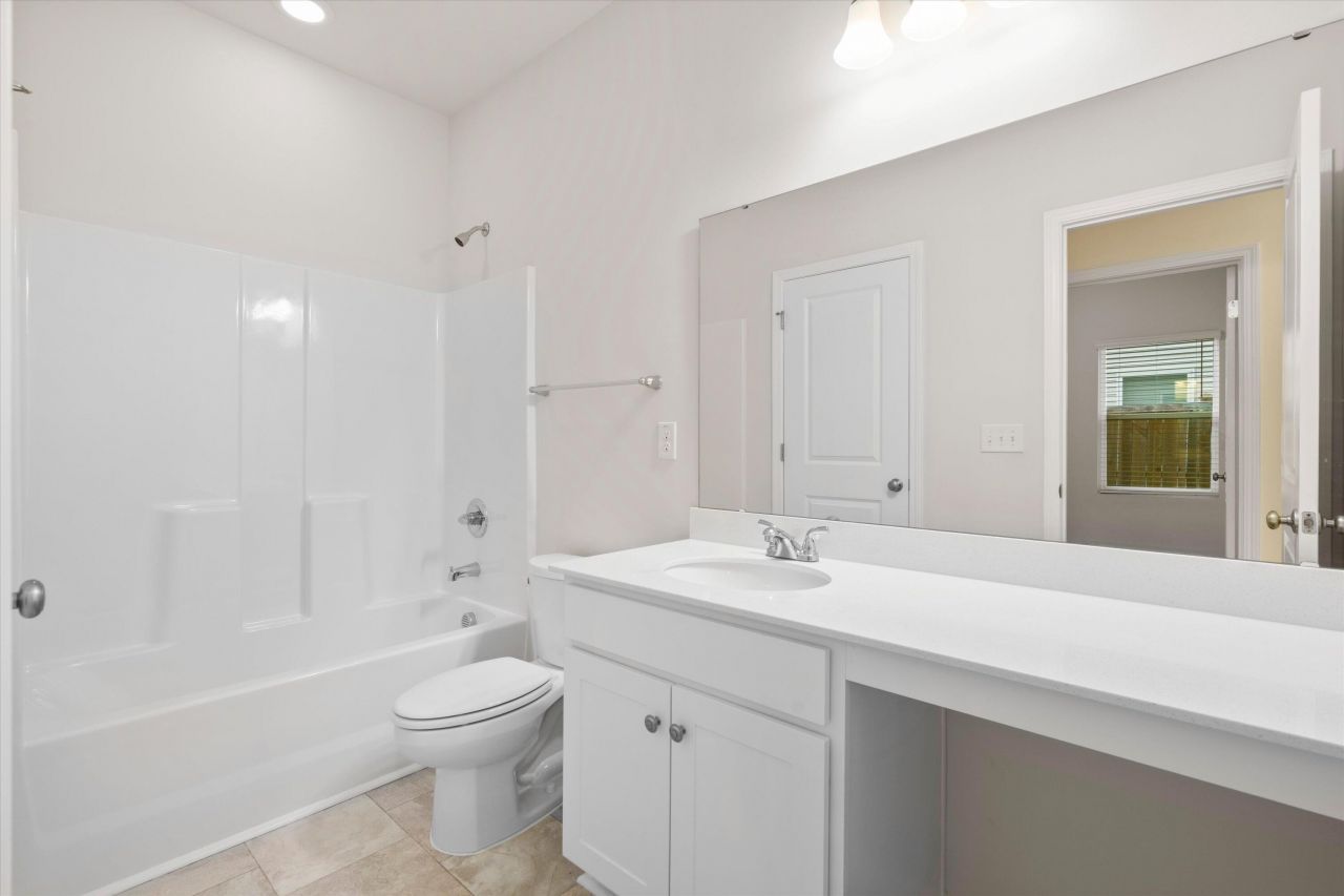 226 Clydesdale Circle Photo 16