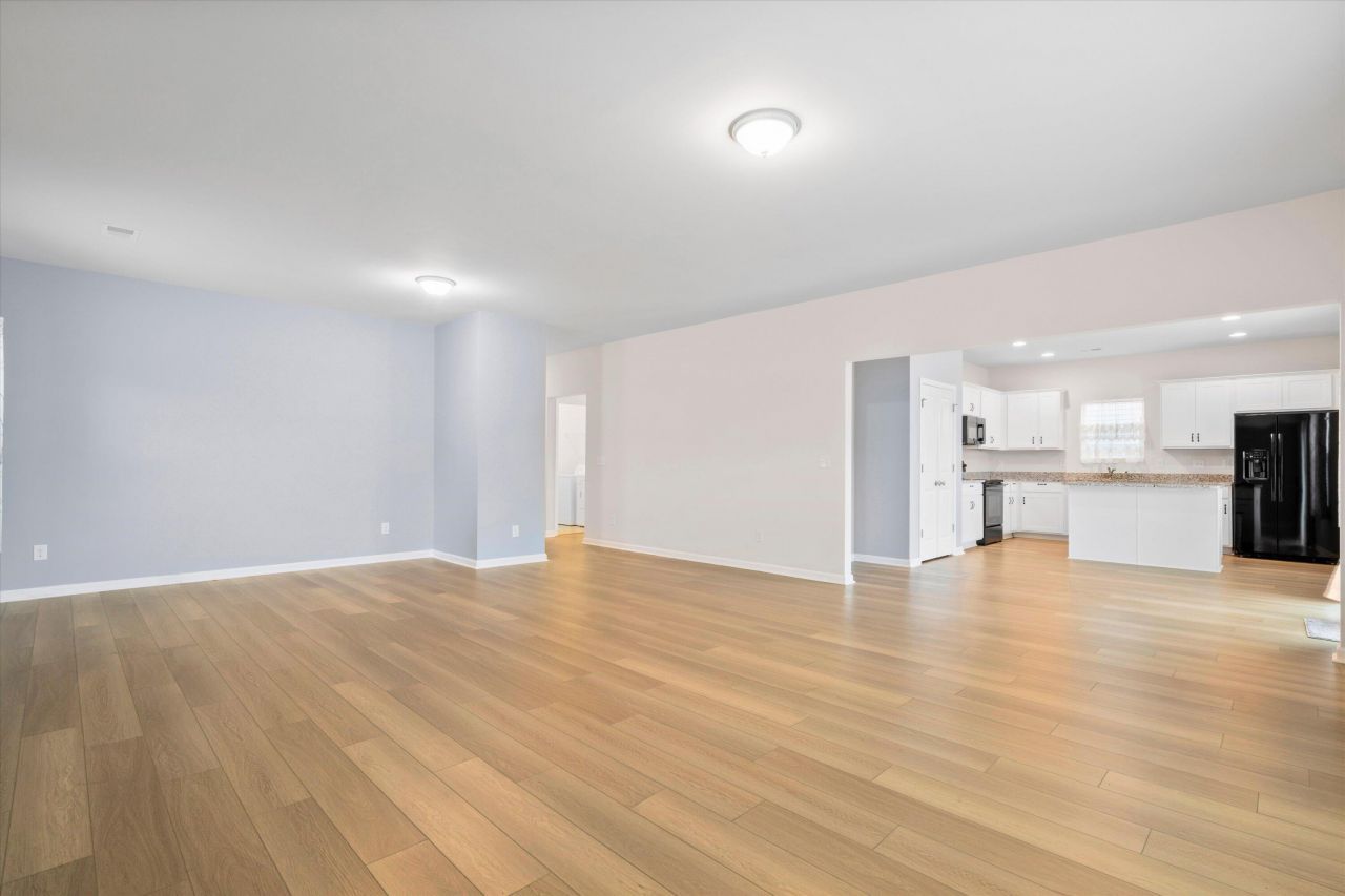 226 Clydesdale Circle Photo 6