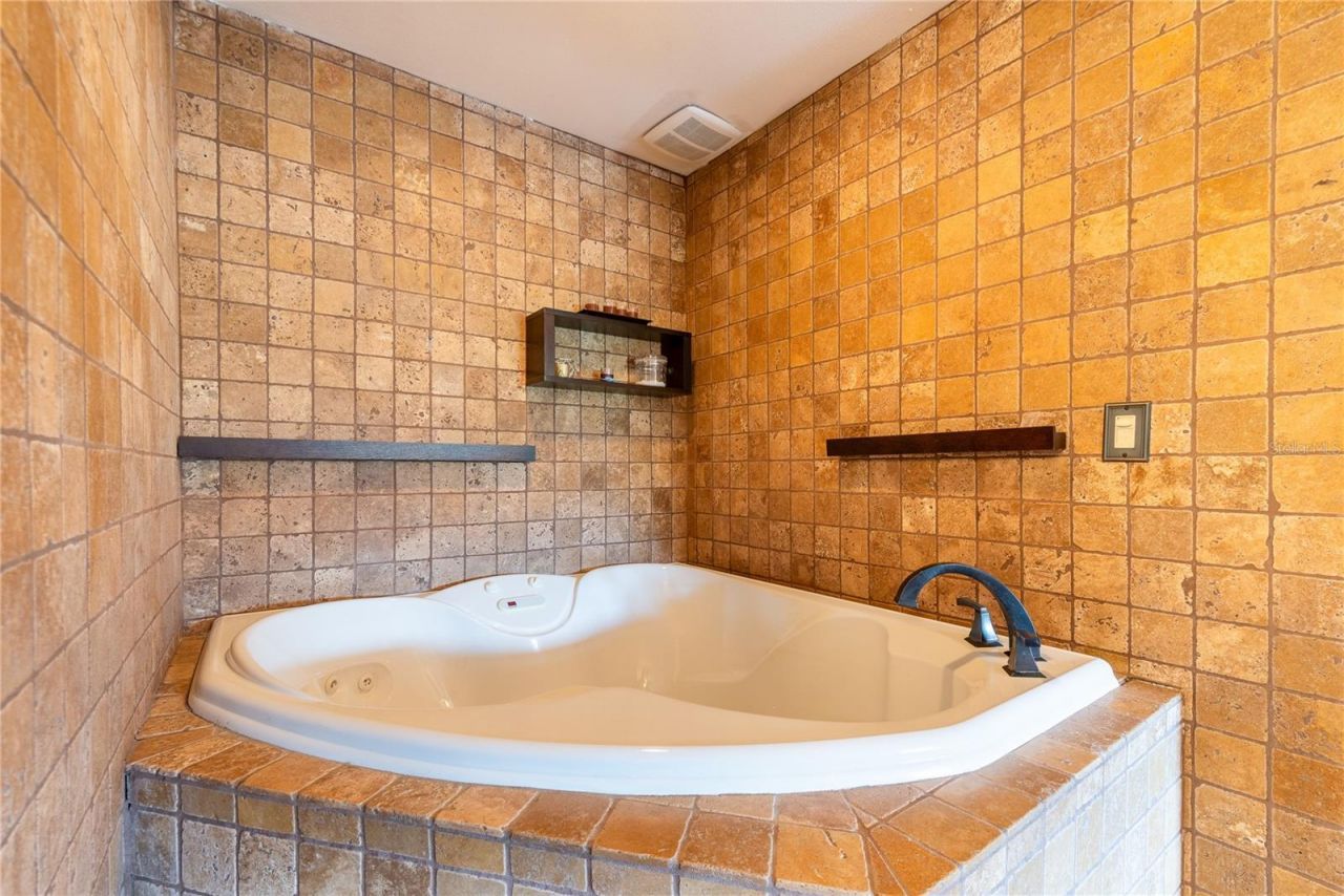 2969 La Concha Drive, Clearwater, FL 33762 Photo