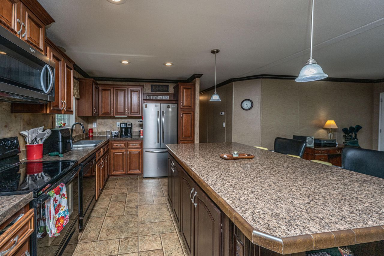 725 Hildebrand Drive Photo 15