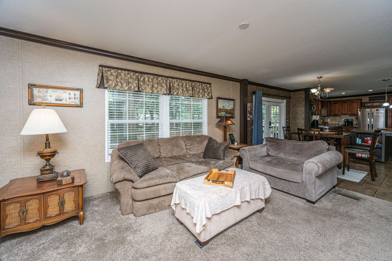 725 Hildebrand Drive Photo 21