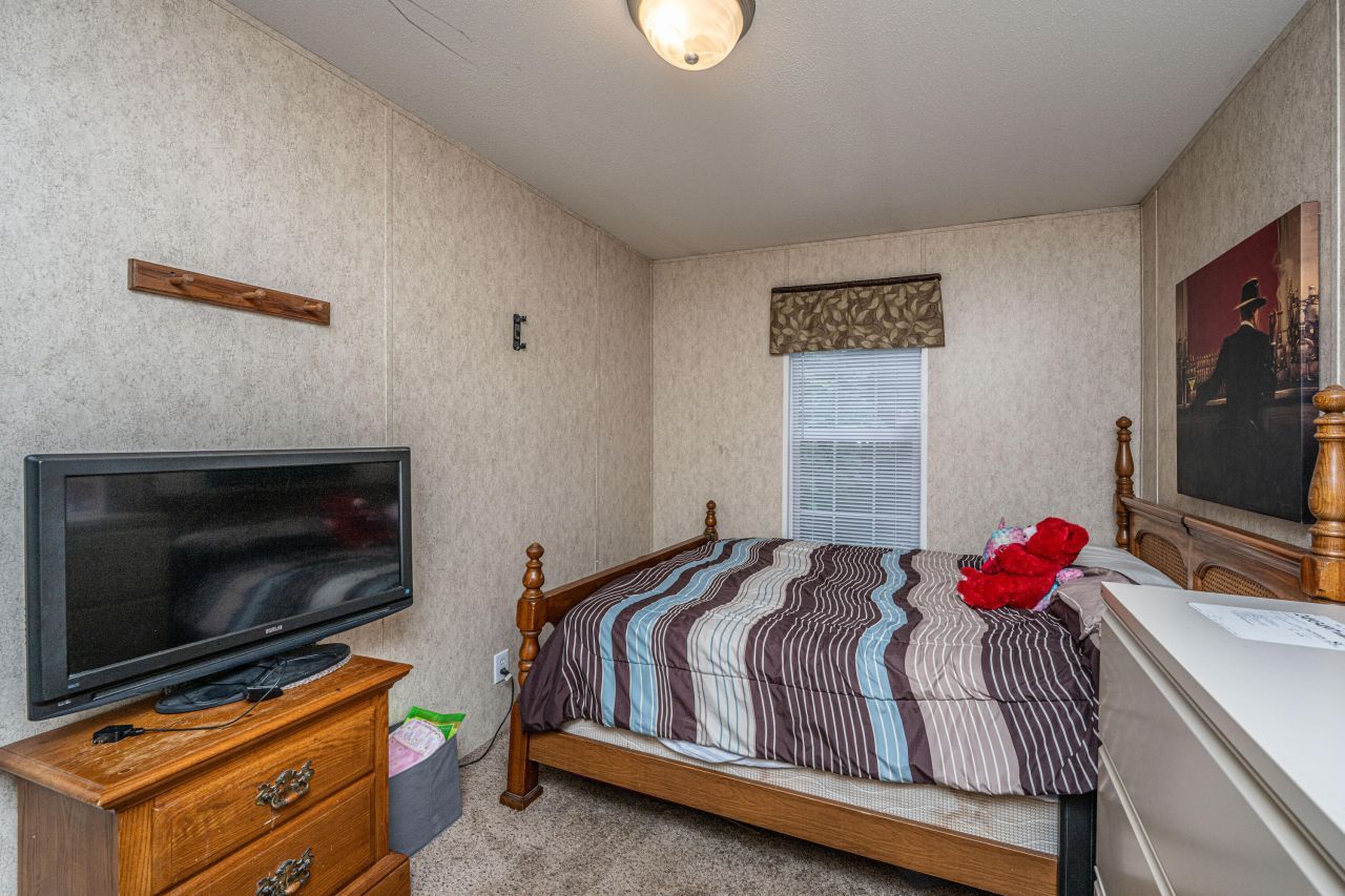 725 Hildebrand Drive Photo 24