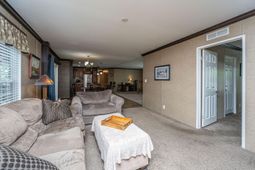 725 Hildebrand Drive photo 4