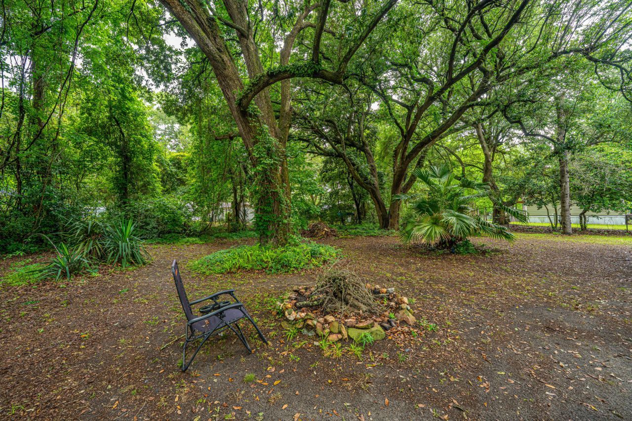 725 Hildebrand Drive Photo 39