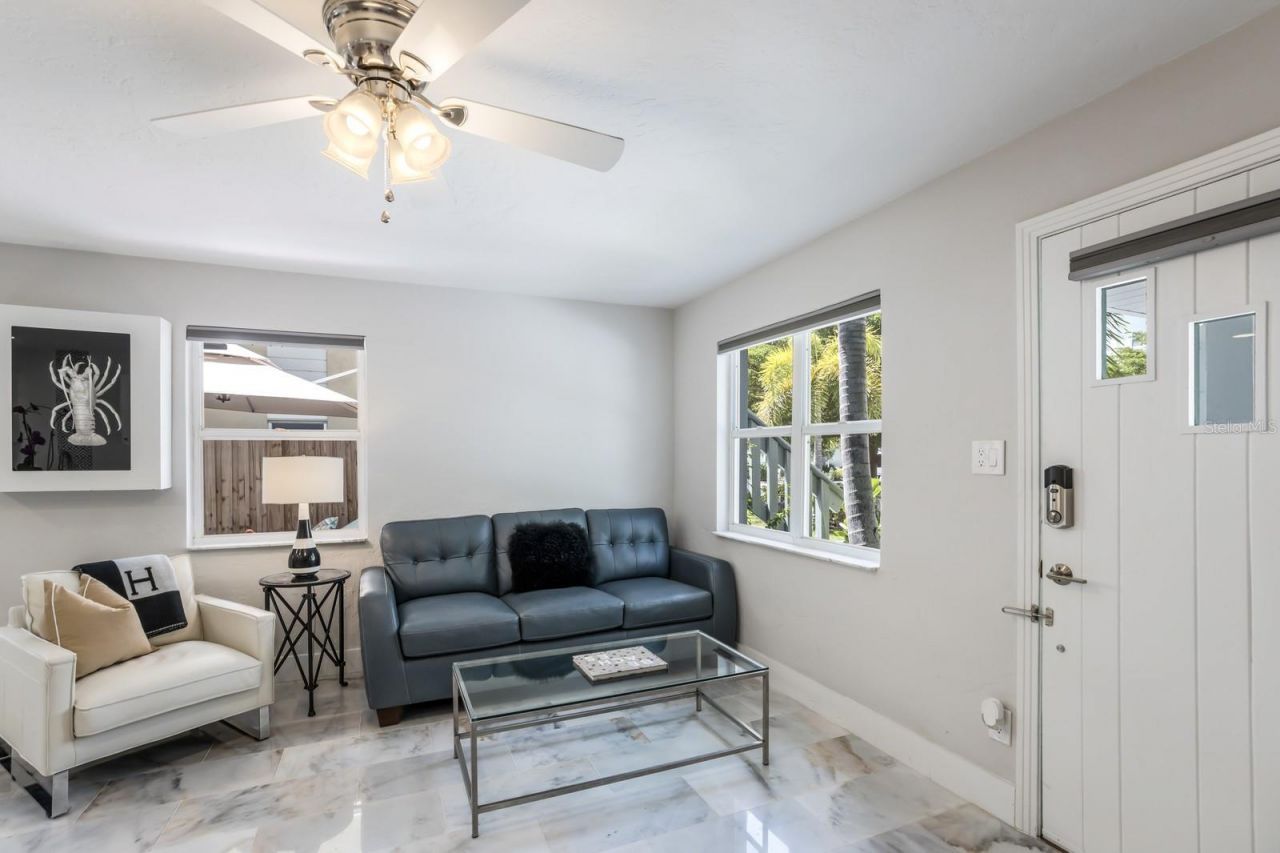 161 Golden Gate Point, Unit 4, Sarasota, FL 34236 Photo