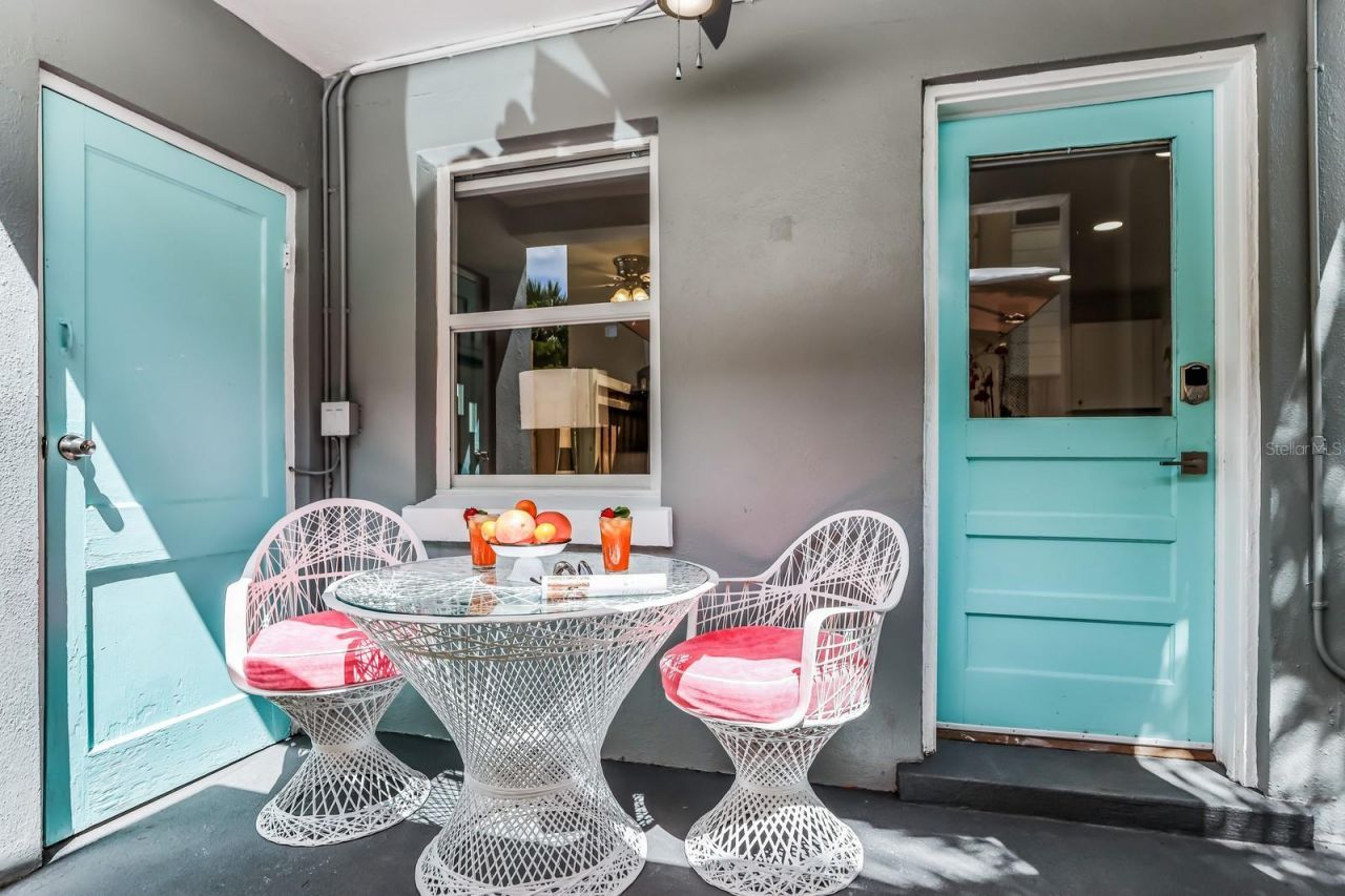 161 Golden Gate Point, Unit 4, Sarasota, FL 34236 Photo