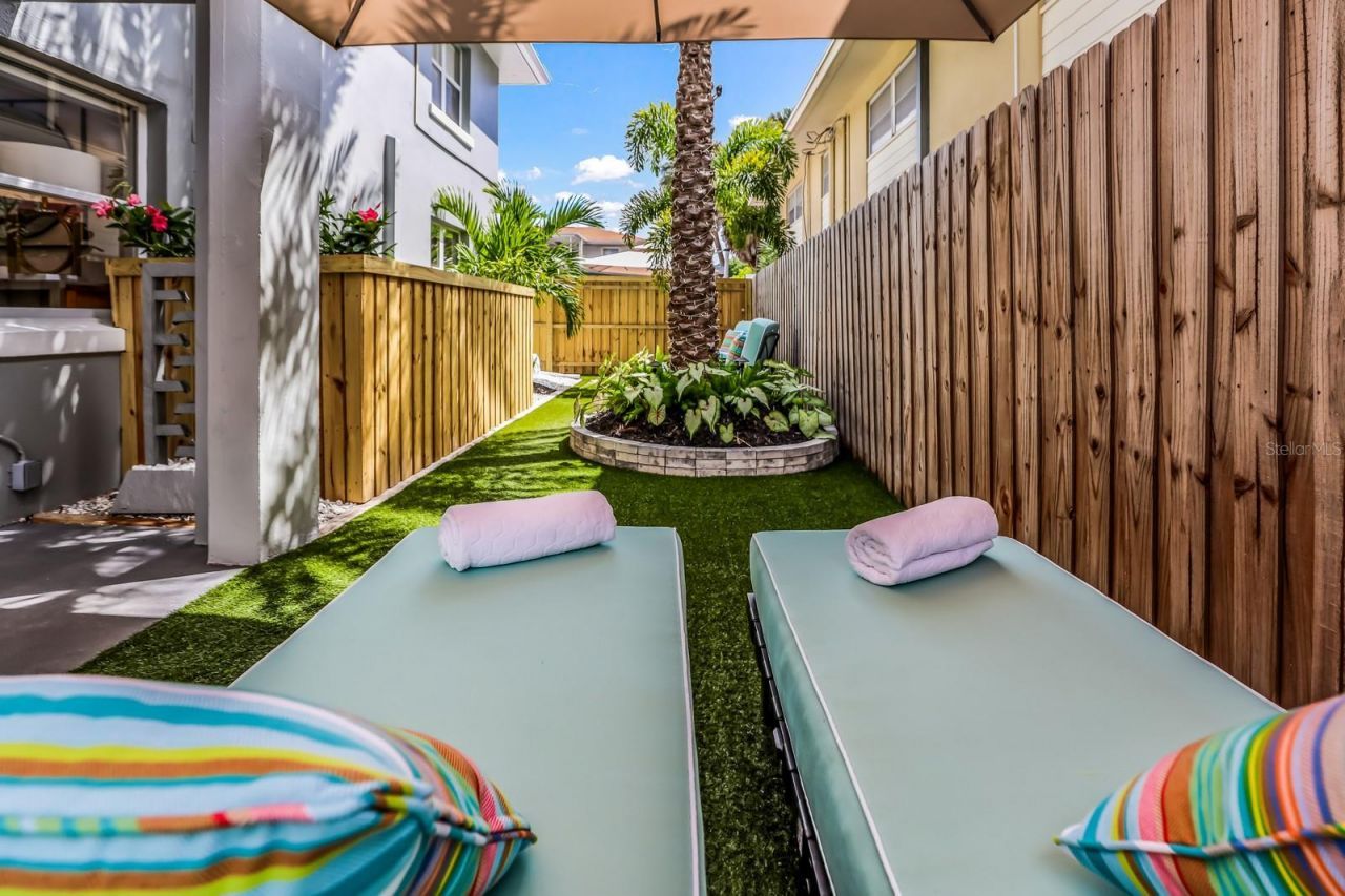 161 Golden Gate Point, Unit 4, Sarasota, FL 34236 Photo