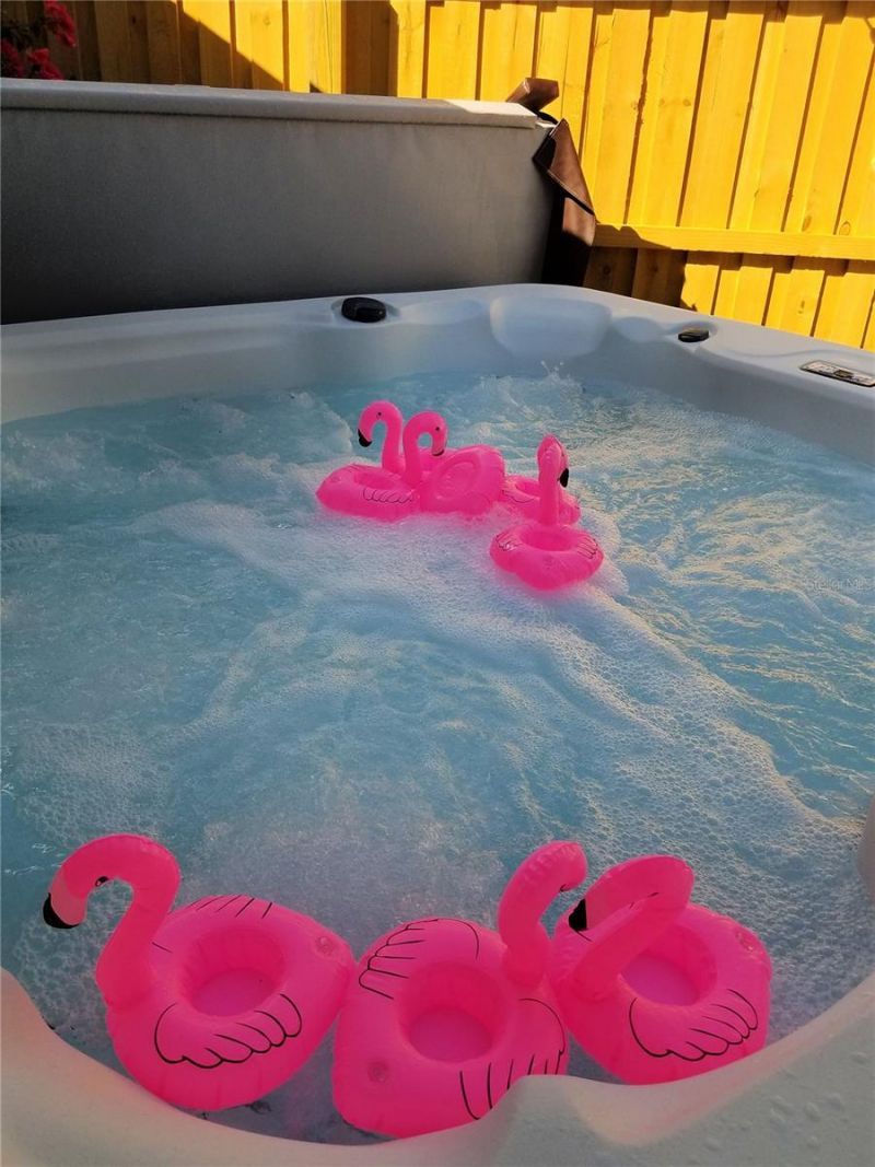 161 Golden Gate Point, Unit 4, Sarasota, FL 34236 Photo