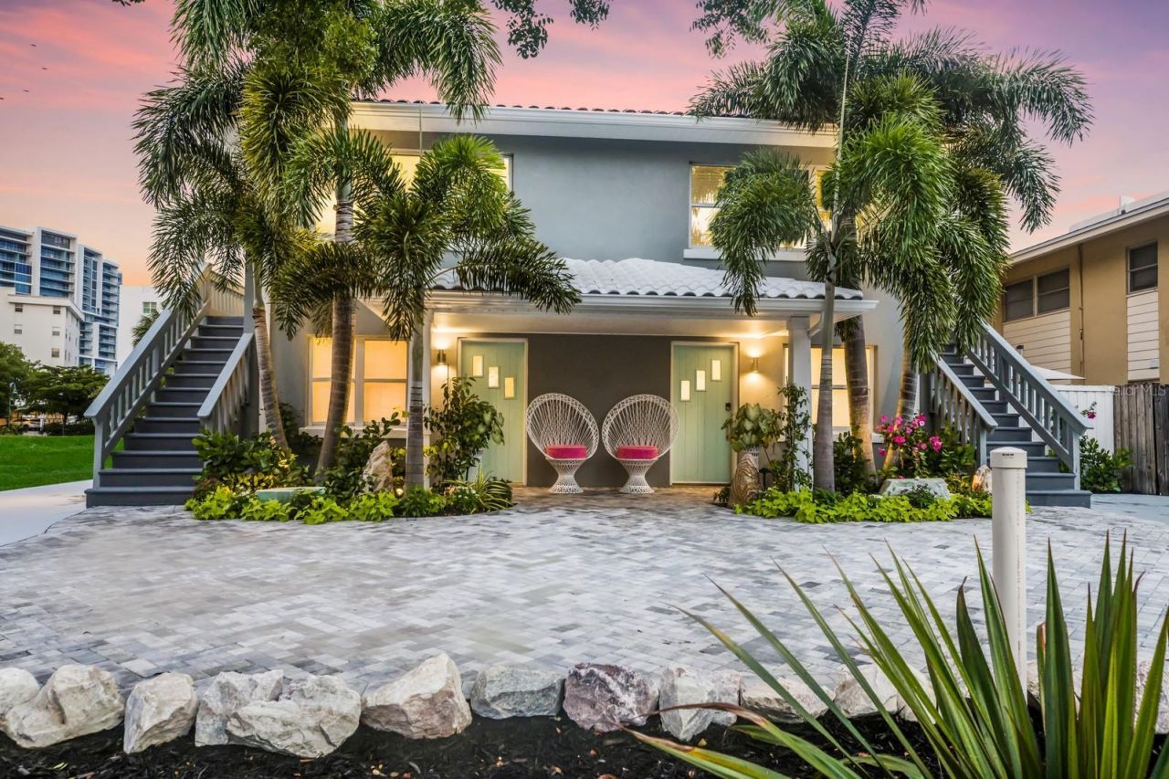 161 Golden Gate Point, Unit 4, Sarasota, FL 34236 Photo