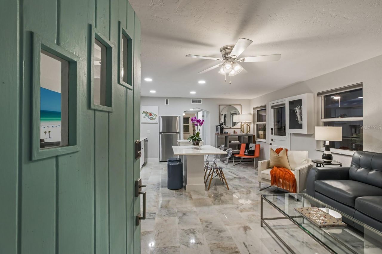 161 Golden Gate Point, Unit 4, Sarasota, FL 34236 Photo