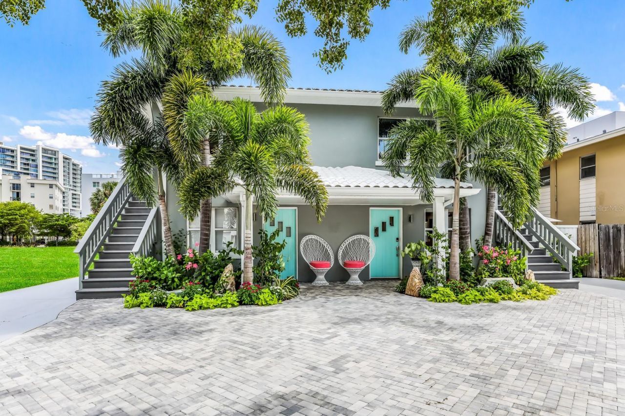 161 Golden Gate Point, Unit 4, Sarasota, FL 34236 Photo