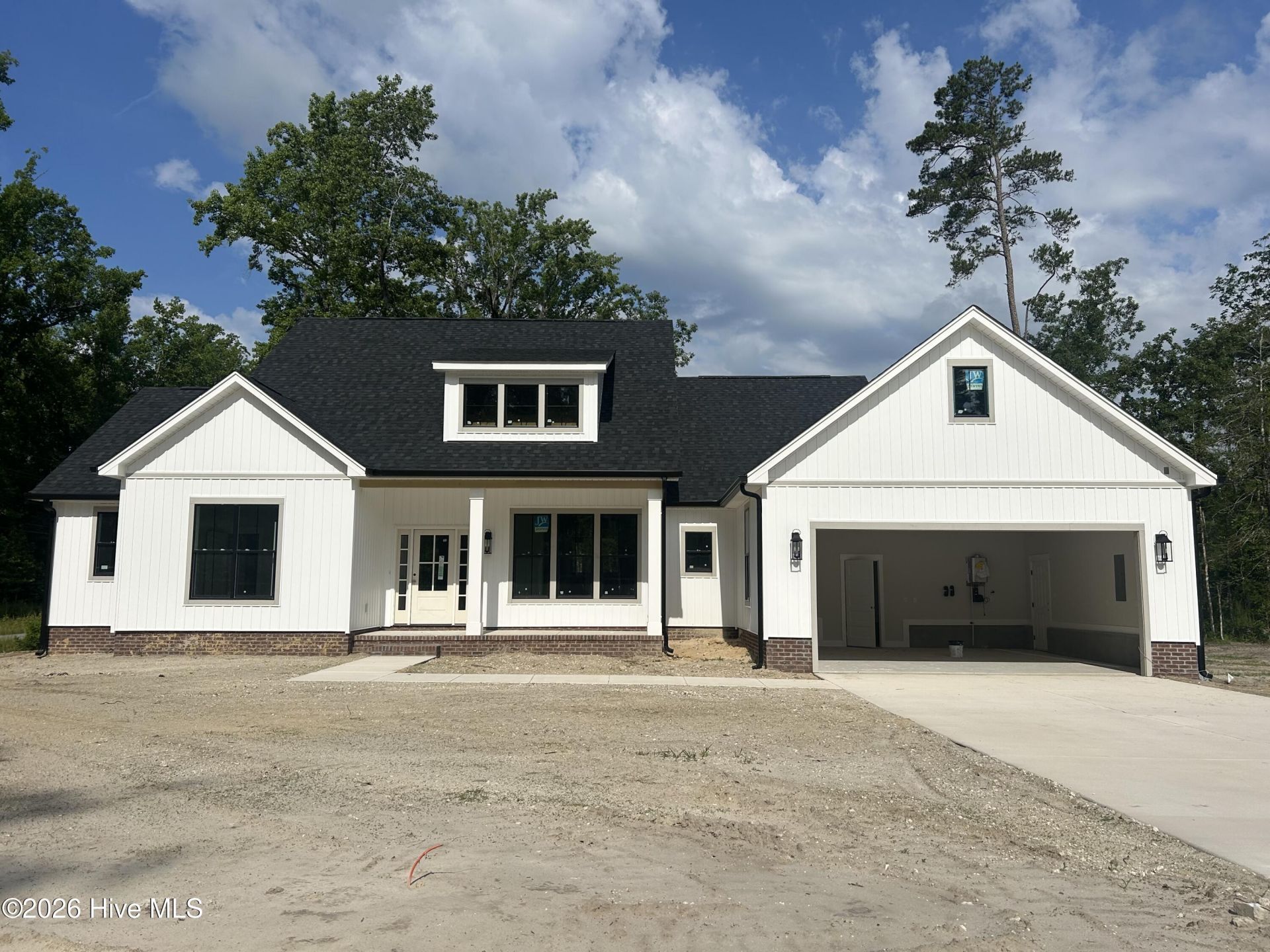 2430 Starling Lane, New Bern, NC 28562 Main Photo