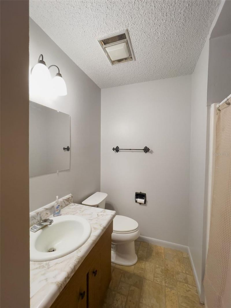 2292 SE 170th Avenue Road, Silver Springs, FL 34488 Photo