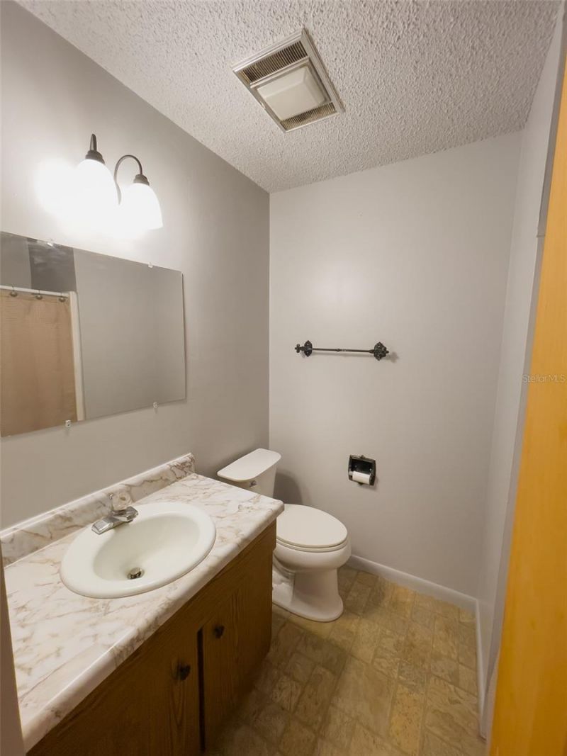 2292 SE 170th Avenue Road, Silver Springs, FL 34488 Photo