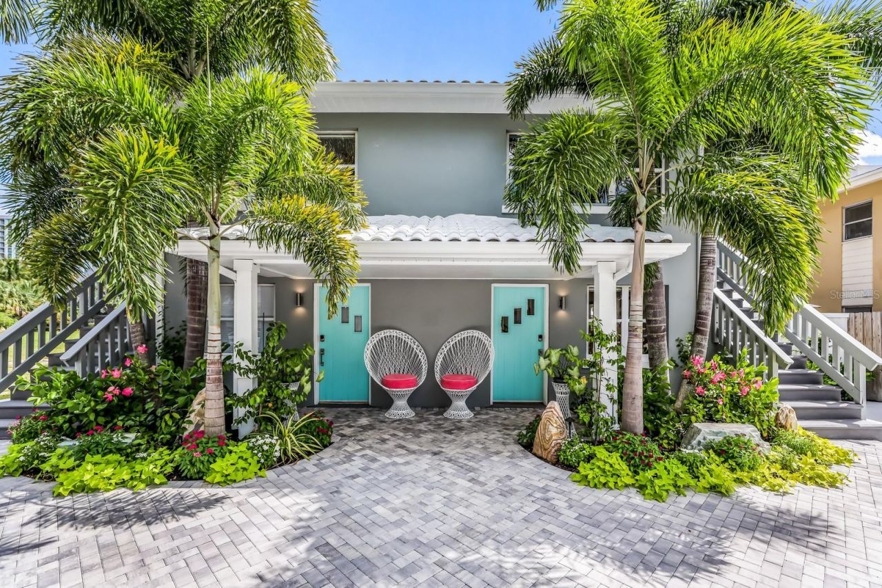 161 Golden Gate Point, Unit 1, Sarasota, FL 34236 Photo