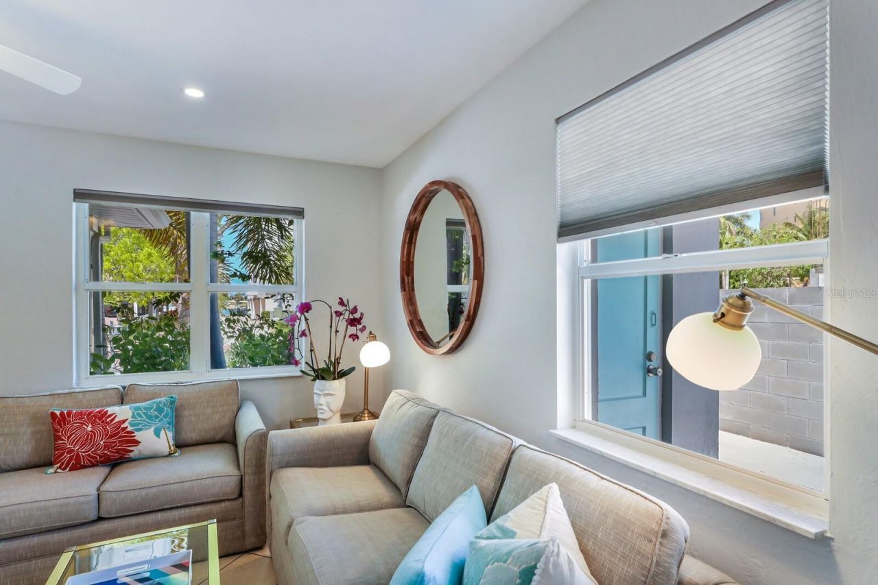 161 Golden Gate Point, Unit 1, Sarasota, FL 34236 Photo