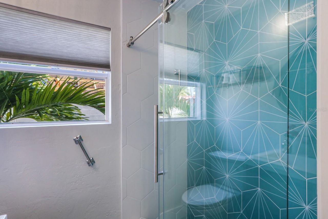 161 Golden Gate Point, Unit 1, Sarasota, FL 34236 Photo