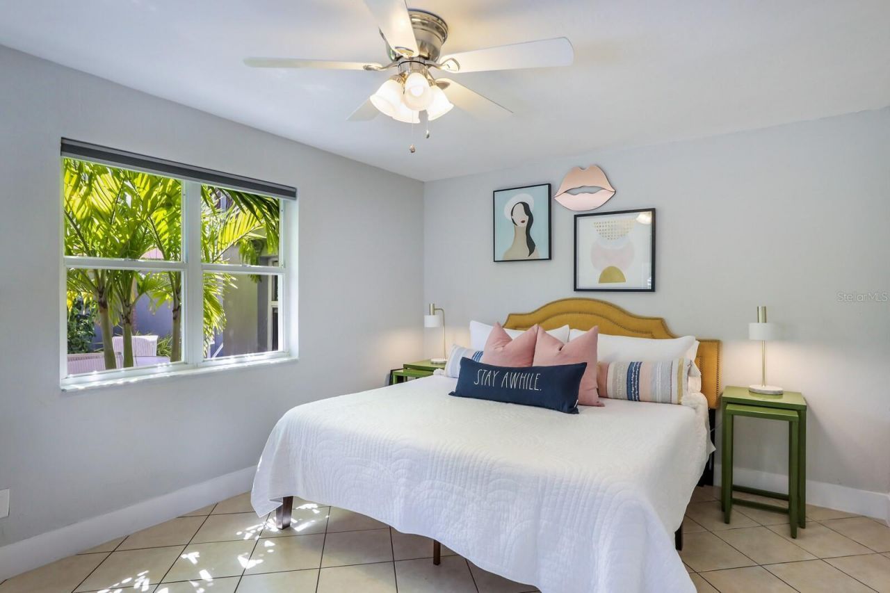 161 Golden Gate Point, Unit 1, Sarasota, FL 34236 Photo