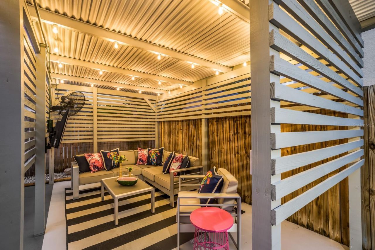 161 Golden Gate Point, Unit 1, Sarasota, FL 34236 Photo