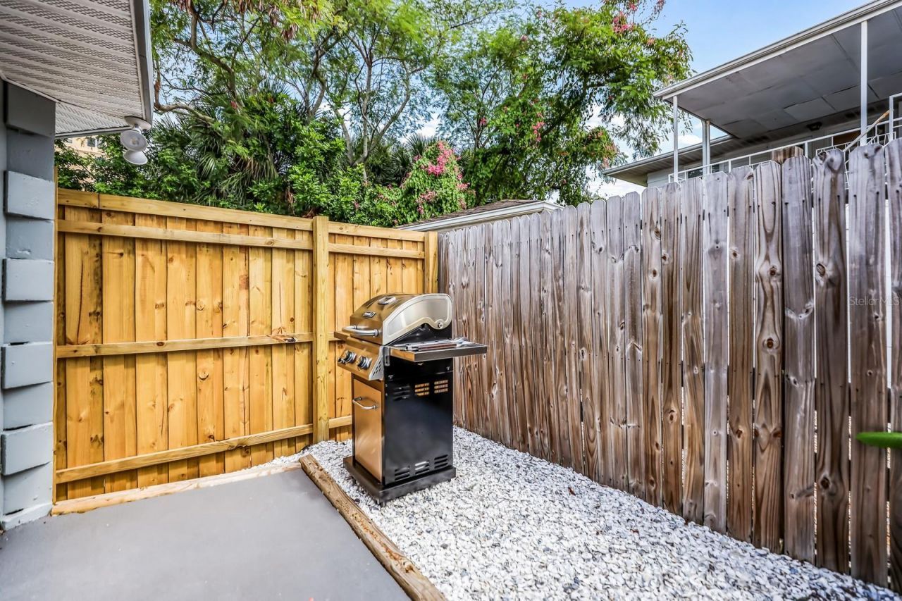 161 Golden Gate Point, Unit 1, Sarasota, FL 34236 Photo