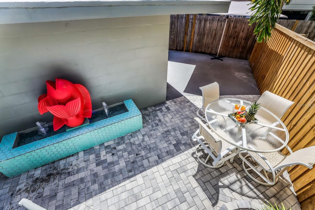 161 Golden Gate Point, Unit 1, Sarasota, FL 34236 Photo