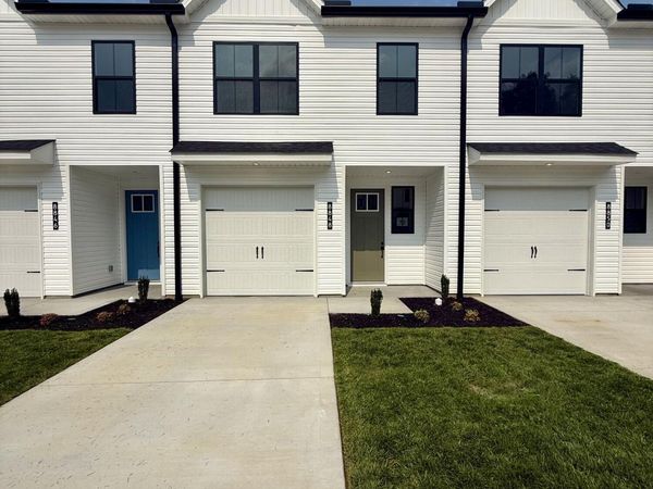 8848 Chapman Trace Way, Knoxville, TN 37920