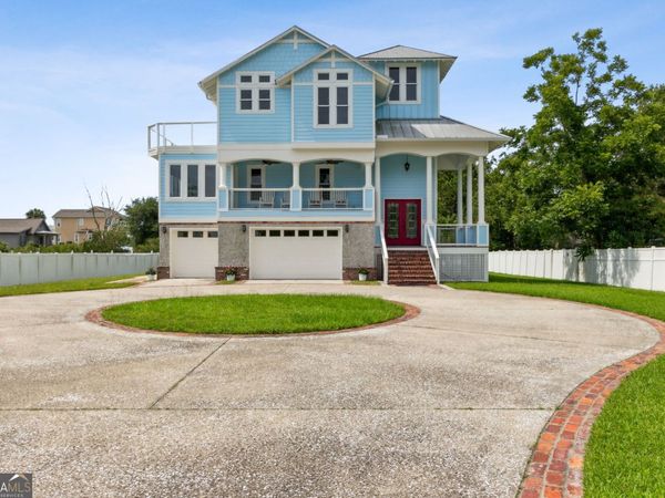 304 E Dillingham Street, St. Marys, GA 31558