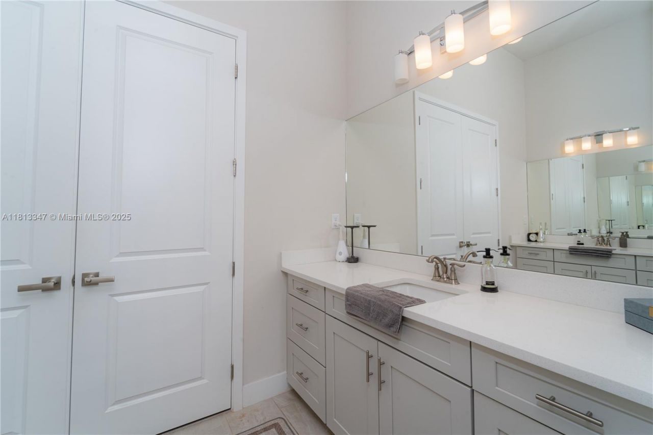 7817 Rowan Ter, Parkland, FL 33067 Photo