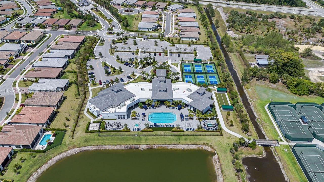 7817 Rowan Ter, Parkland, FL 33067 Photo