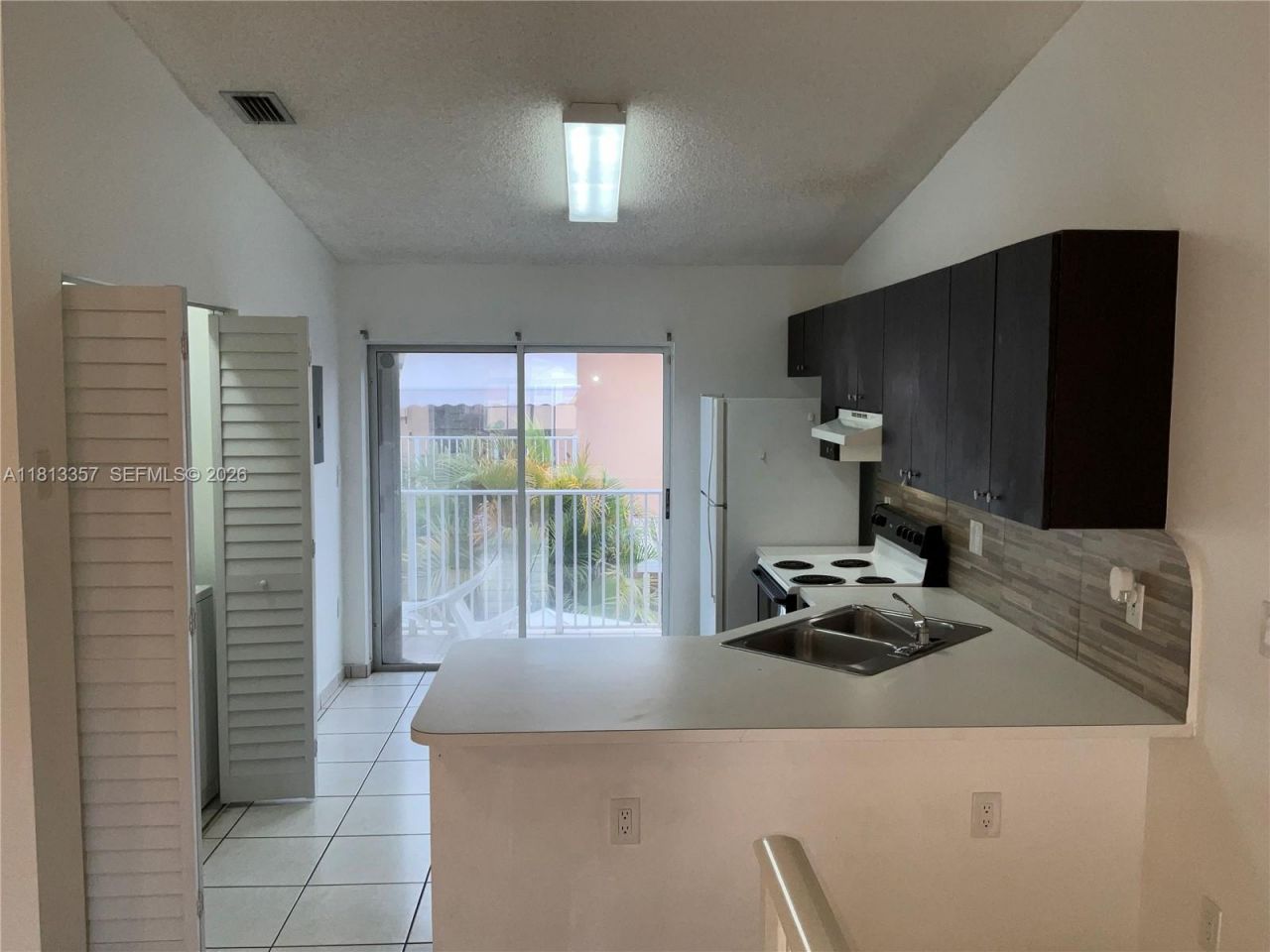 6823 W 36th Ave, Unit 201, Hialeah, FL 33018 Photo