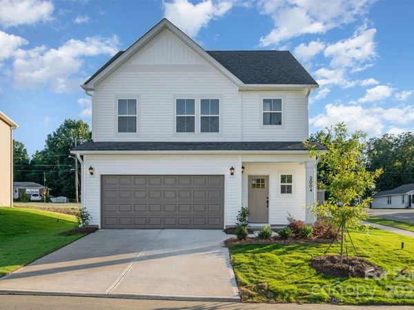 2039 Sadler Woods Lane, Charlotte, NC 28214