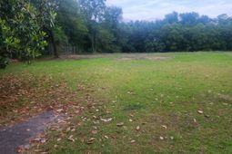 2418 Campbell Street photo 4