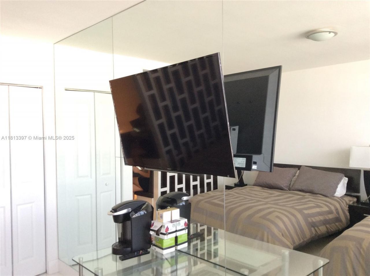 100 Lincoln Rd, Unit 1214, Miami Beach, FL 33139 Photo