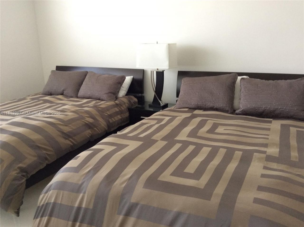 100 Lincoln Rd, Unit 1214, Miami Beach, FL 33139 Photo